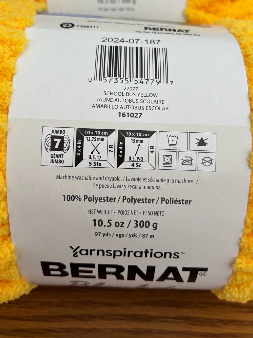 NWT Bernat Blanket Extra - Picture 3 of 3
